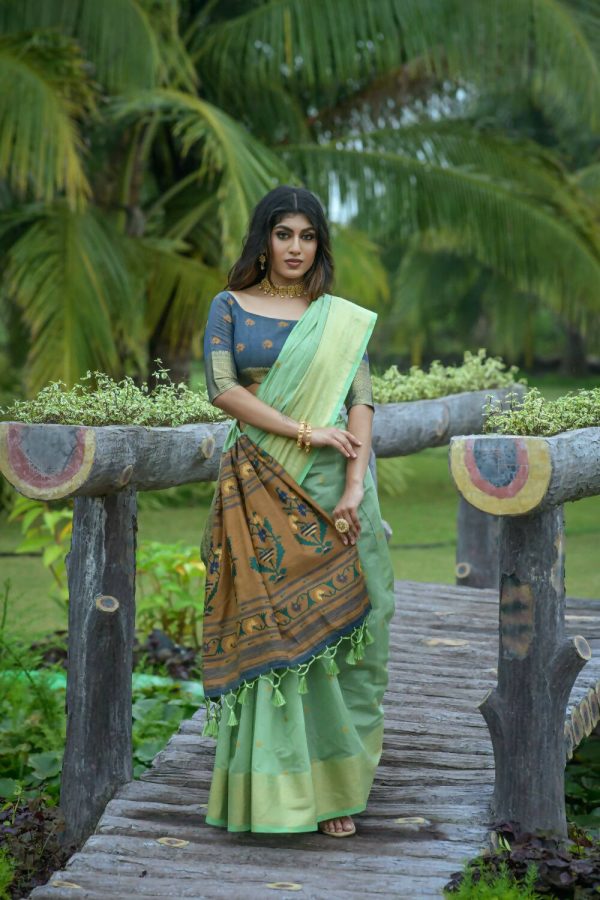 Vishnu Weaves Women s Sea Green Cotton Silk Zari Woven Saree with Blouse Online now