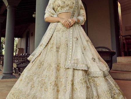 Myra Beautiful Off White Heavy Embroidered Georgette Traditional Bridal Lehenga Online