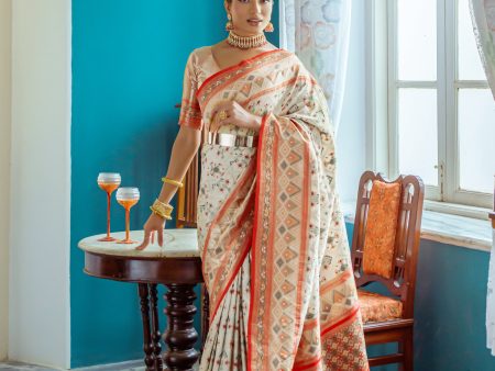 Vishnu Weaves Women s White Patola Banarasi Silk Meenakari Zari Woven Saree with Blouse Hot on Sale