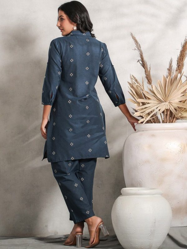 Anubhutee Ethnic Motifs Printed Shirt Collar Kurta with Trousers Fashion