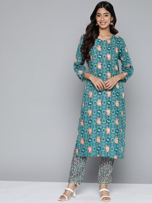 HERE&NOW Floral Printed Regular Kurta with Palazzos on Sale