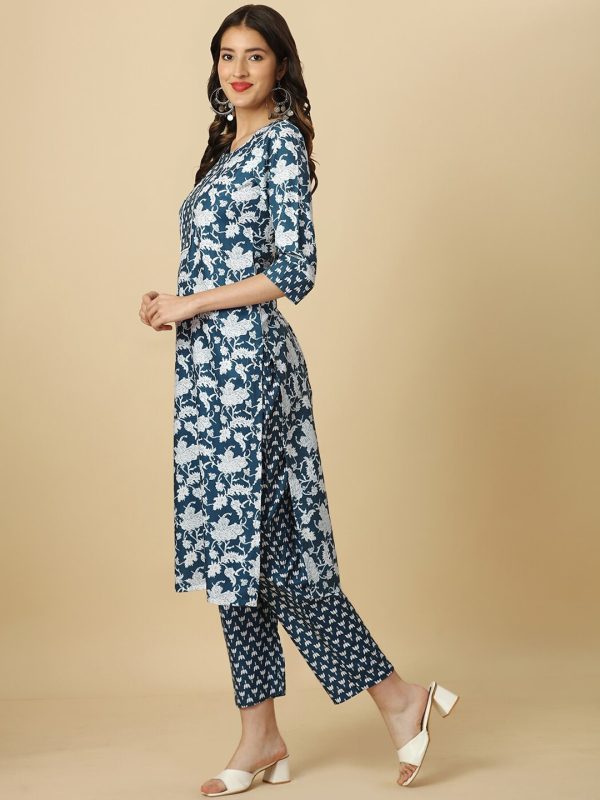 HERE&NOW Floral Printed Regular Kurta with Trousers For Sale