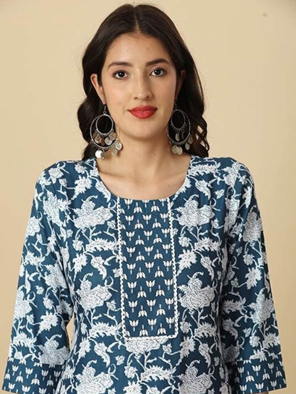 HERE&NOW Floral Printed Regular Kurta with Trousers For Sale