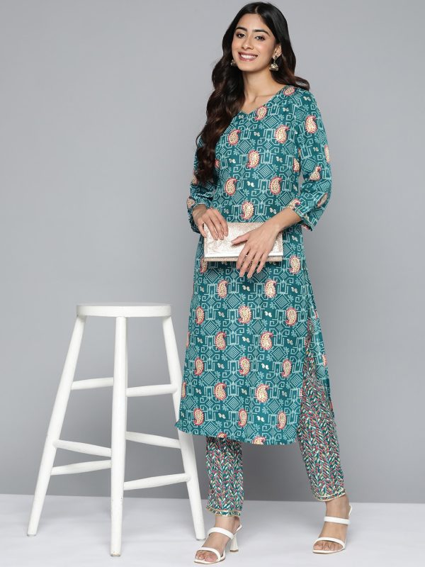 HERE&NOW Floral Printed Regular Kurta with Palazzos on Sale