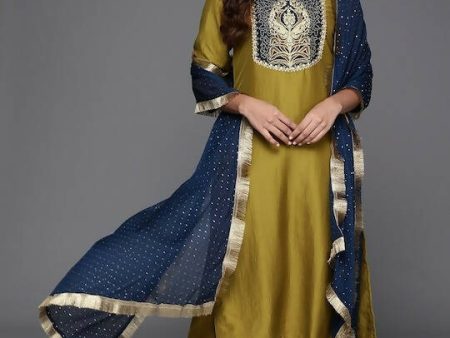 Varanga Ethnic Motifs Zari Embroidered Regular Kurta with Trousers & Dupatta Hot on Sale